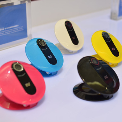 国际体验设计大会硬件展览先声夺人 与高科技产品零距离接触