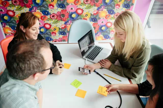 Airbnb UI 设计经理是怎样工作？——Steph Bain 的一天