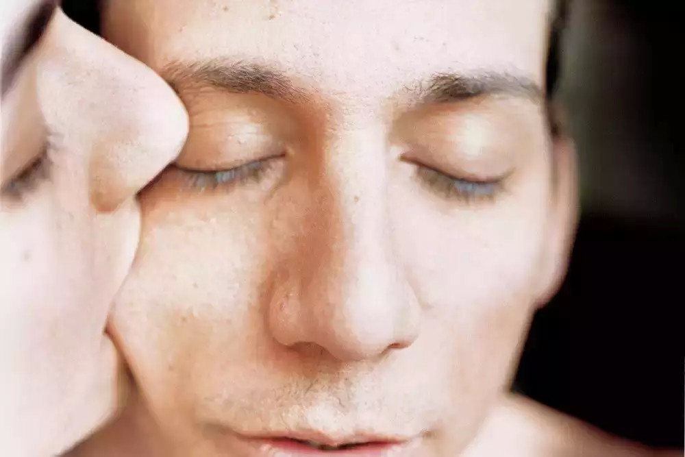 色盲患者們第一次看見全彩世界的感人瞬間【视频】