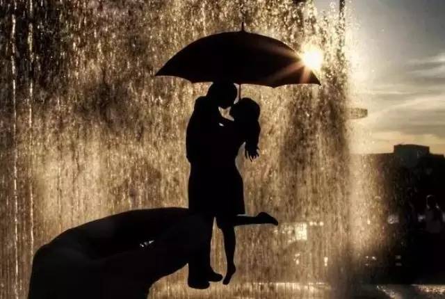 【设计·创意】用剪纸寻找隐匿于城市的冷幽默