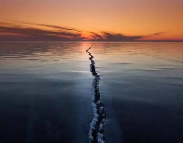 震撼！《国家地理》评选出的2015年度最佳照片